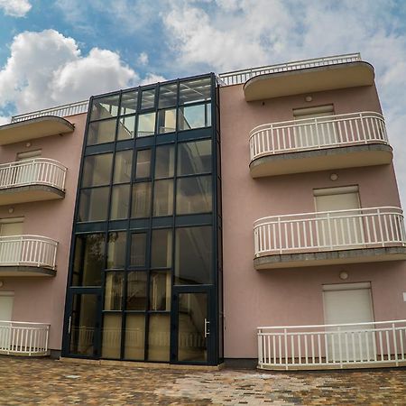 Apartments Malina Vir Exteriér fotografie